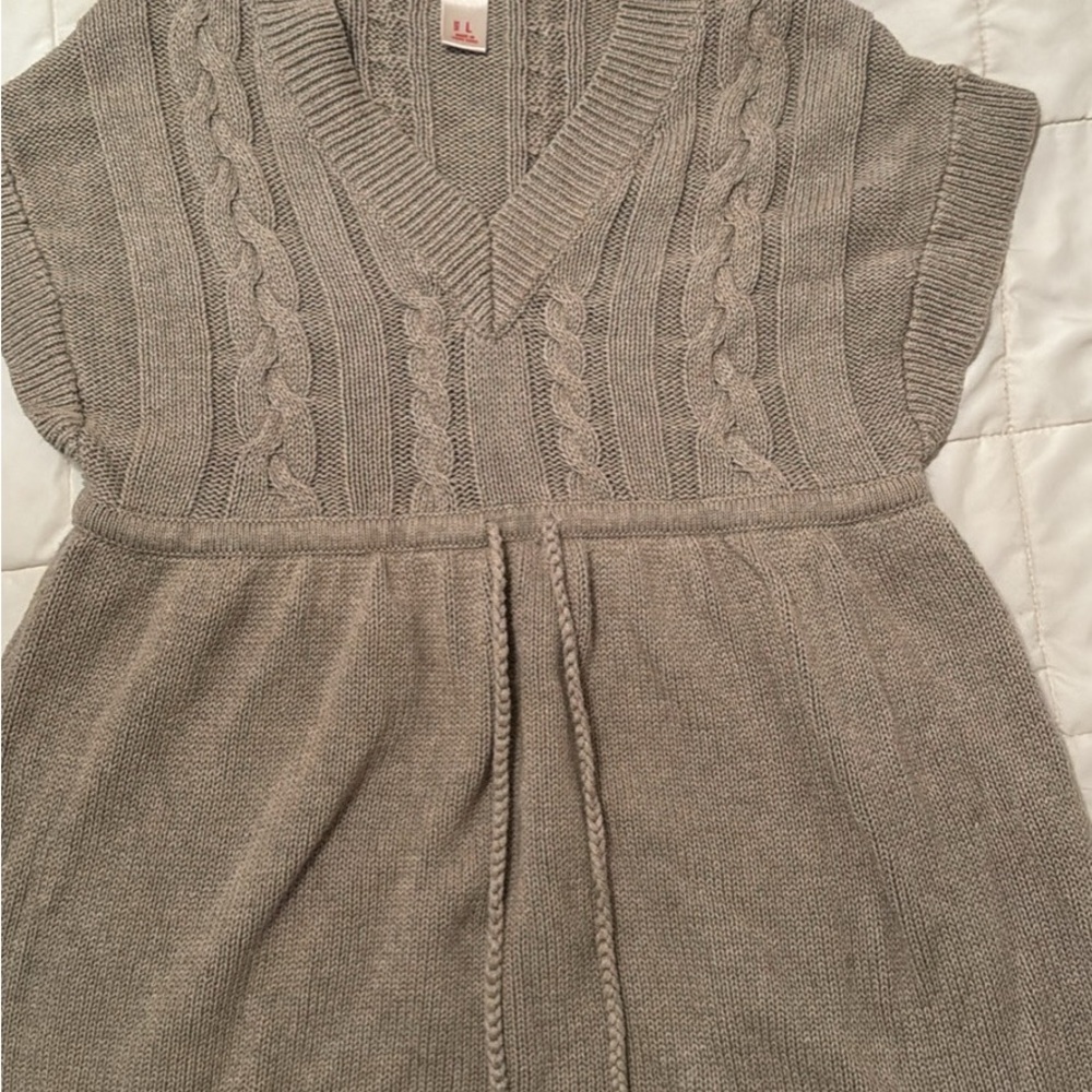 Short Sleeve sweater shirt